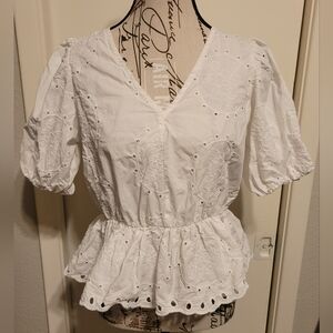 Ellison‎ White Floral Eyelet Puff Sleeve Peplum Blouse Sz Med